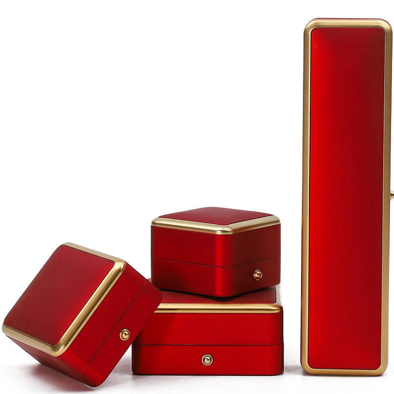 Luxury Red LED Light Up Jewelry Box , Jewelry Packaging Boxes Customized Size