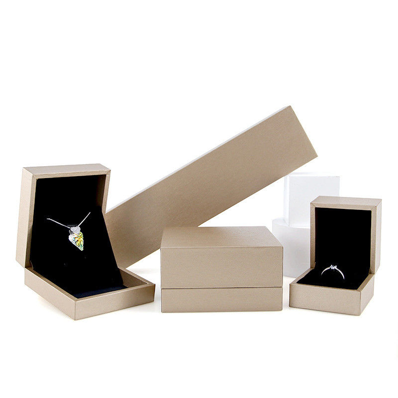 Customized Size Luxury Touch Cardboard Jewelry Packaging Box for Bracelet and Ring