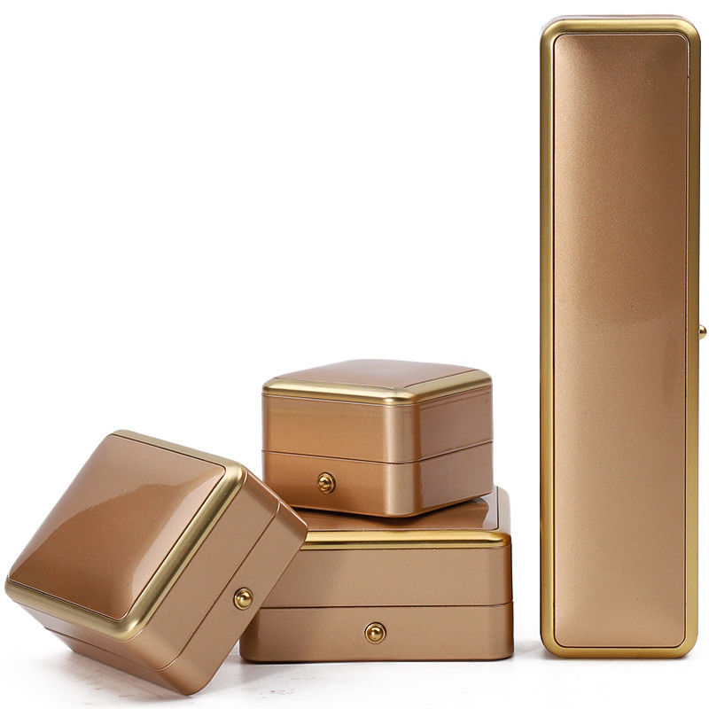 Custom Logo Light Gold LED Jewelry Box For Bracelet Necklace Earrings Ring Packing