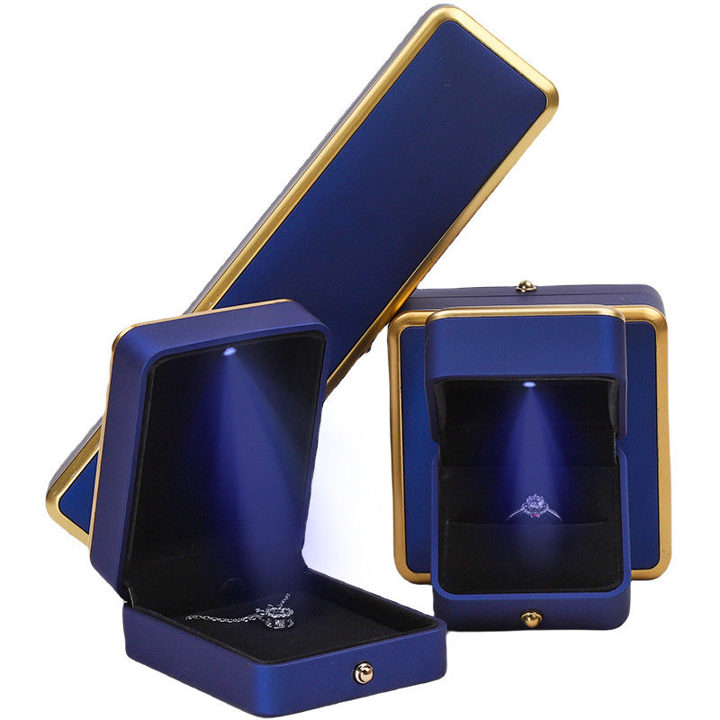 Bracelet Necklace Earrings Ring Jewelry Box with Eco-friendly Material and LED Light