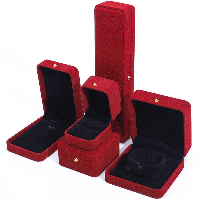 Luxury Red Velvet Jewelry Packaging Box for Necklace Bracelet Earrings Ring