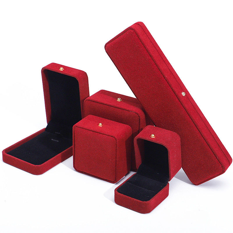 Luxury Red Velvet Jewelry Packaging Box for Necklace Bracelet Earrings Ring