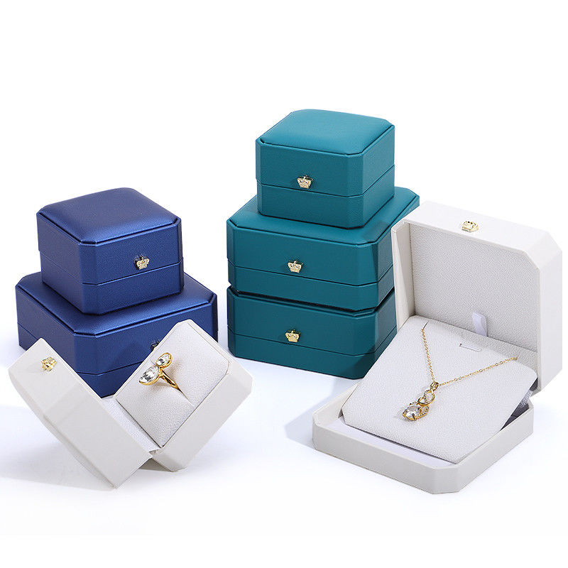 Leather Crown Jewelry Box for Hanhong Custom Gold Bracelets Earrings and Pendants