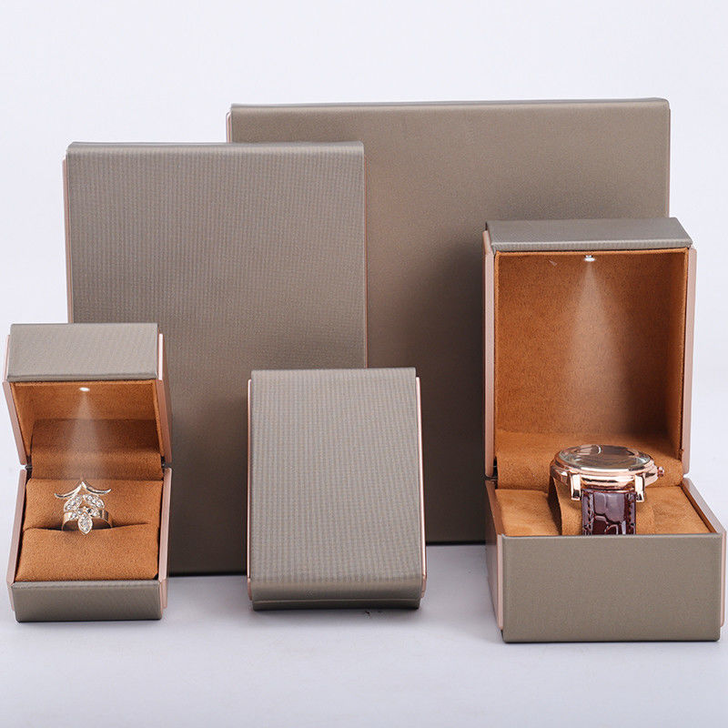 OEM PU Leather LED Jewelry Box , Handy Square Jewelry Luxury Packaging Box Set