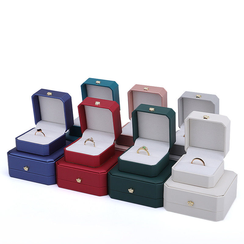 Leather Crown Jewelry Box for Hanhong Custom Gold Bracelets Earrings and Pendants