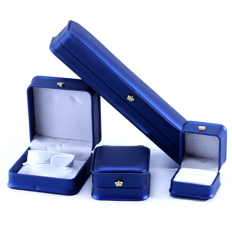 Custom Logo PU Leather Crown Design Jewelry Box Set for Blue Bracelet Necklace Ring