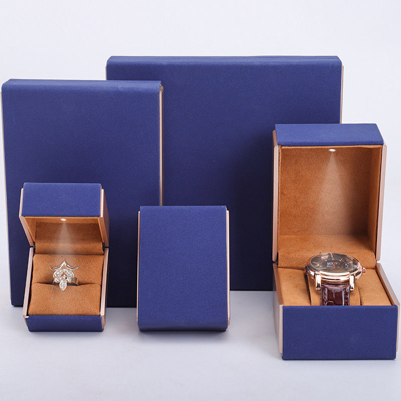 19x19x4cm Blue Velvet PU Leather Jewelry Gift Box with LED Light and Velvet Lining