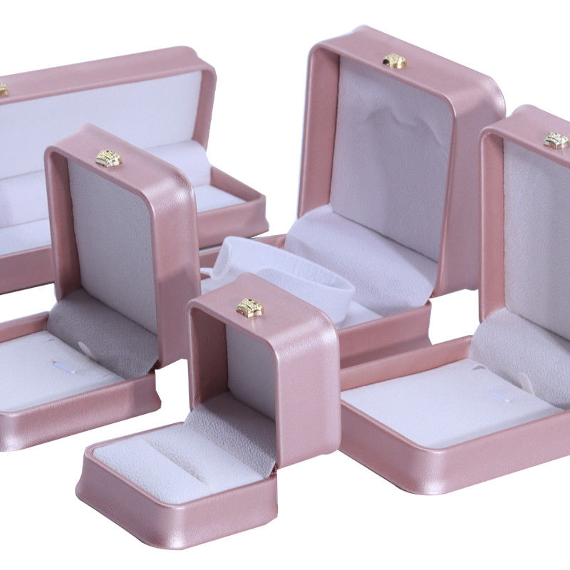 Luxury Gold Crown Design PU Leather Jewelry Package Box for Bracelet Necklace Ring