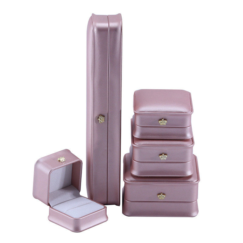 Luxury Gold Crown Design PU Leather Jewelry Package Box for Bracelet Necklace Ring