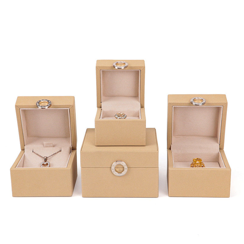 Custom Hot Stamping Logo Four-Leaf Clover PU Leather Jewelry Box for Customized Size Rings