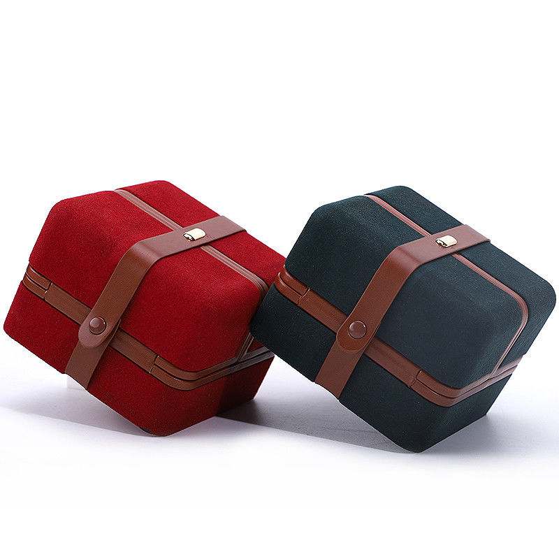 Hanhong Jewelry Box for Custom Logo Green Earrings Bracelet Necklace Ring Packaging