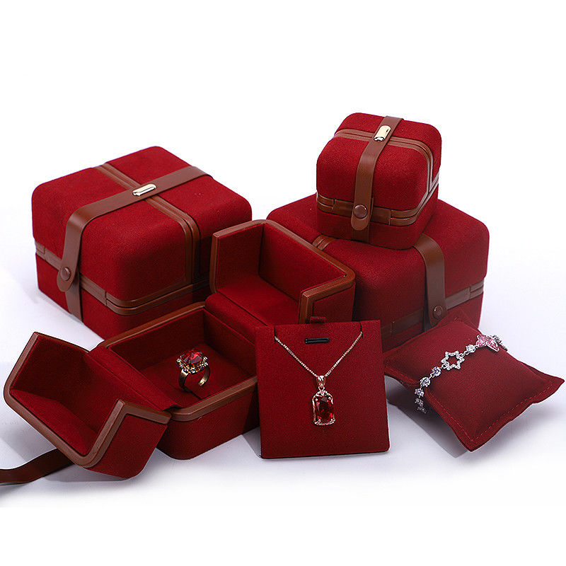 PU Leather Jewelry Box for Custom Logo Red Earrings Bracelet Necklace Ring Packaging