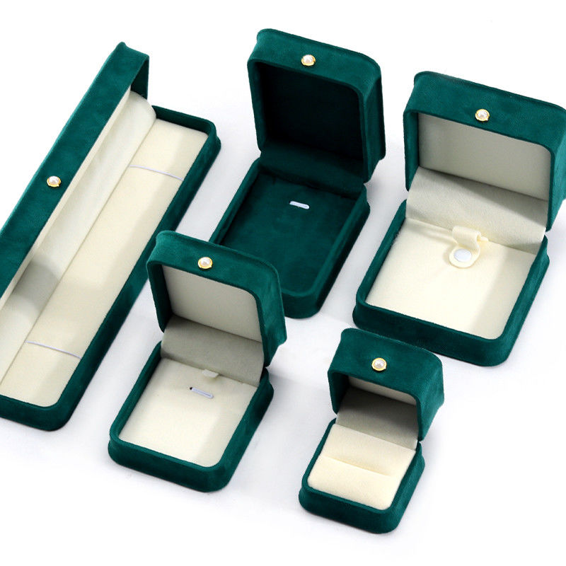 9*9*4.5cm Green Velvet Ring Jewelry Box for Customized Bracelet Earrings Packaging