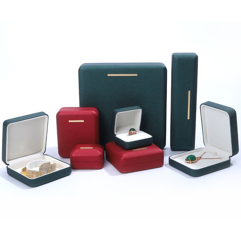 Customized Red PU Leather Velvet Jewelry Box for Bracelet Earring and Pendant Packaging