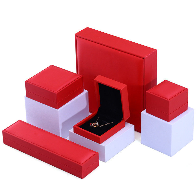Custom Brand Red Faux Leather Jewelry Box Luxury Jeweller Packaging Box