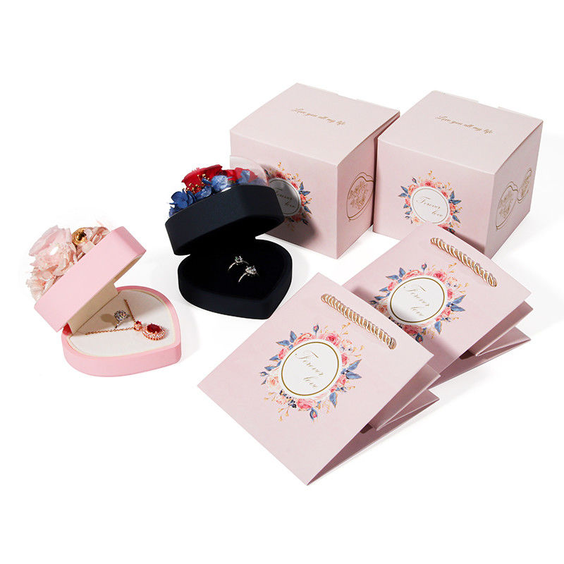 Custom Flower Jewelry Box Heart Shaped Gift Box With Velvet Packaging Box