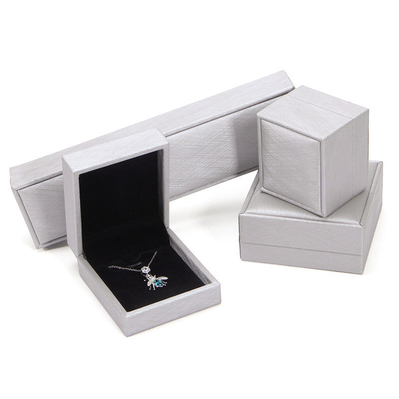 Hanhong 2022 Jewelry Box Packaging Set PU Leather Jewelry Cassette with Logo Custom Printed Ring Box