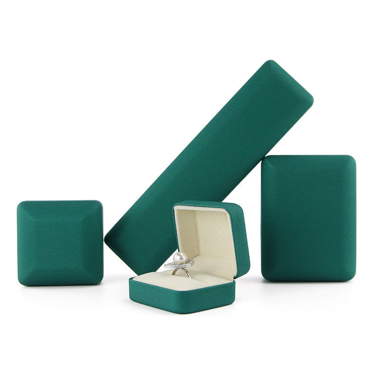 Jewelry Package Iron Necklace Ring Box for Customized Size Grade Hanhong Emerald