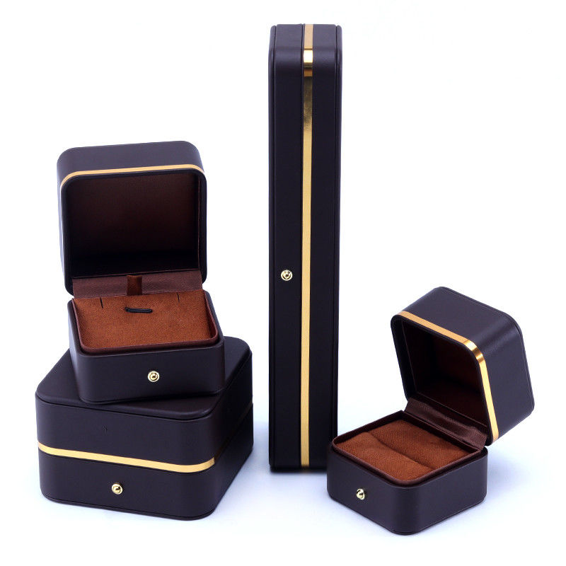 Coffee Style Grade Leather Jewelry Packaging Box for Stud Earrings Necklace Watch and Ring