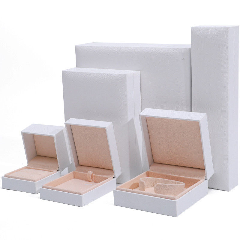 Cardboard square jewellery box White Paper jewelry Box for Bracelet Necklace Ring Packaging