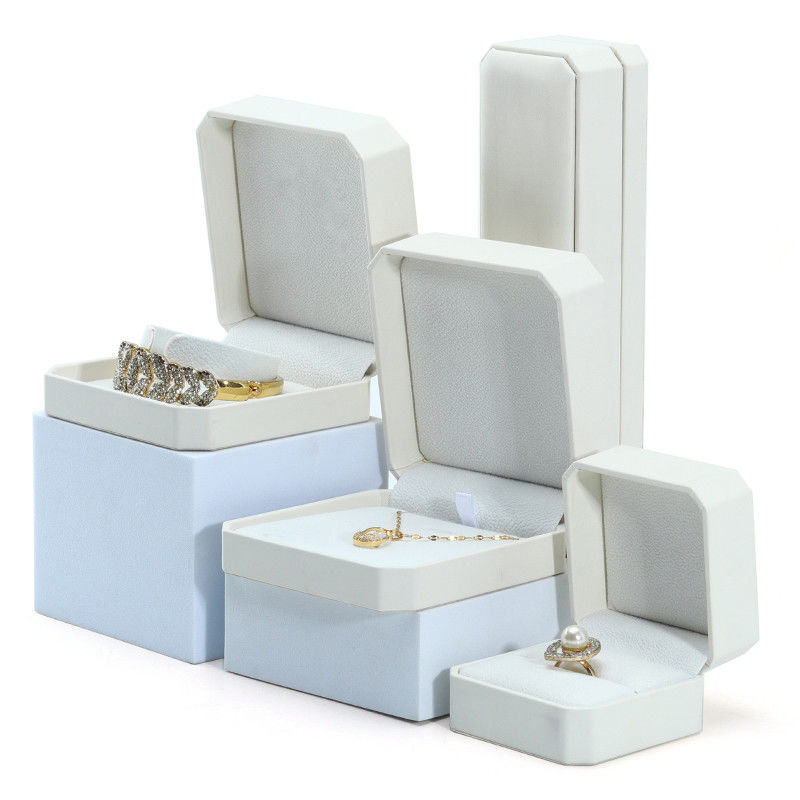 Hanhong Jewelry Package for Earrings Bracelet Storage Box in White Leather 10*10*5cm
