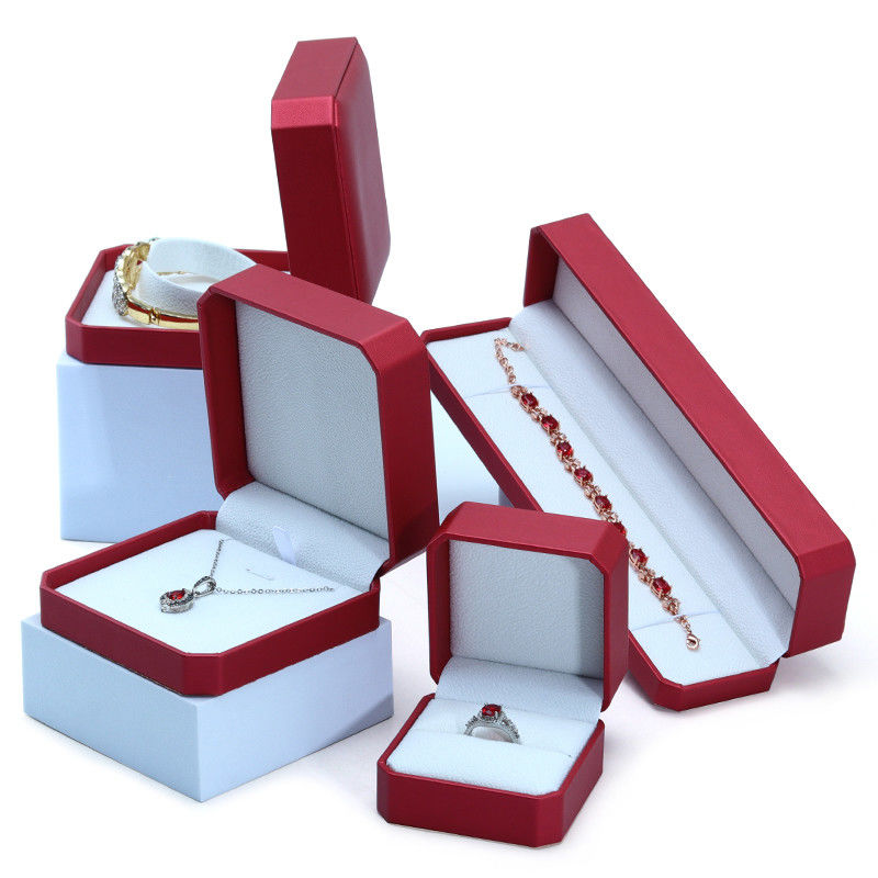 Custom Luxury Jewelry Packaging Box with Handmade Red Leather Exquisite Craftsmanship