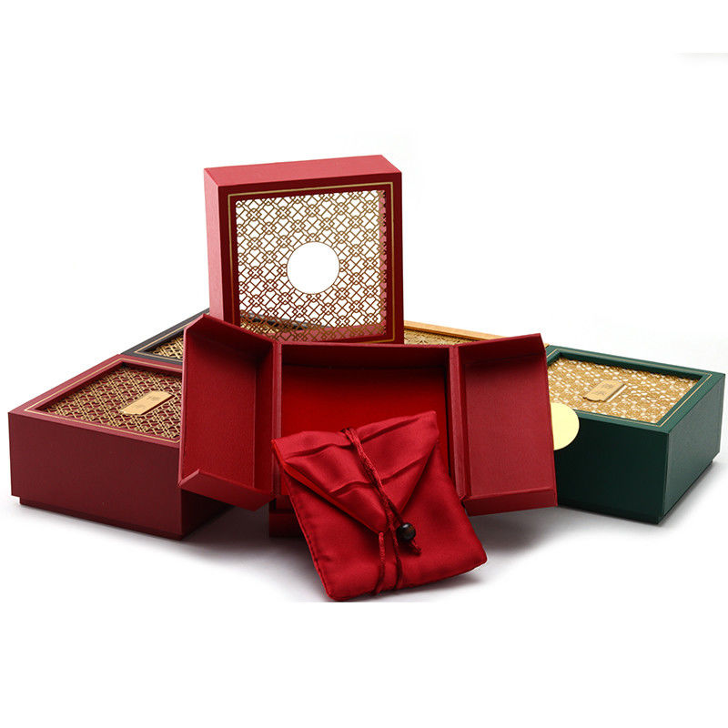 Ancient Style Cardboard Paper Jewelry Packaging Box with Textured Decor