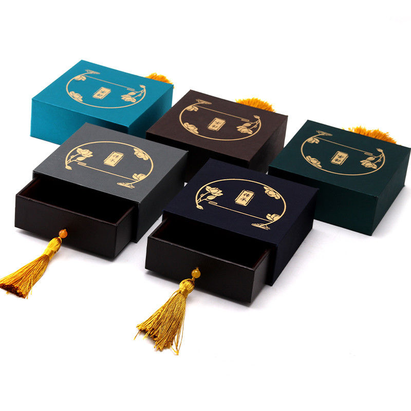 Chinese Style Exquisite Luxury Jewelry Packaging Box With Tassel Decor