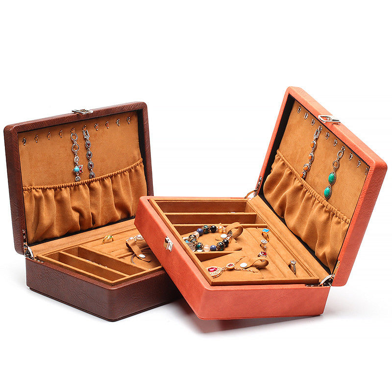 Portable Spacious Space Faux Leather Jewelry Luxury Buckle Organizer for Travel