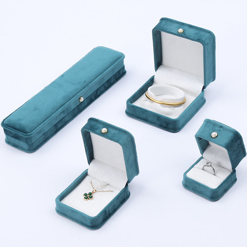 Wholesale Manufacturing high end velvet Jewellery packaging Box Custom Necklace Bracelet Earrings Ring jewelry set Packaging green Velvet Jewelry Box with logo