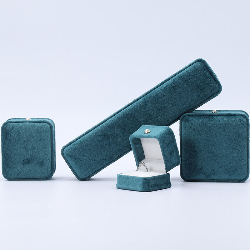 Wholesale Manufacturing high end velvet Jewellery packaging Box Custom Necklace Bracelet Earrings Ring jewelry set Packaging green Velvet Jewelry Box with logo