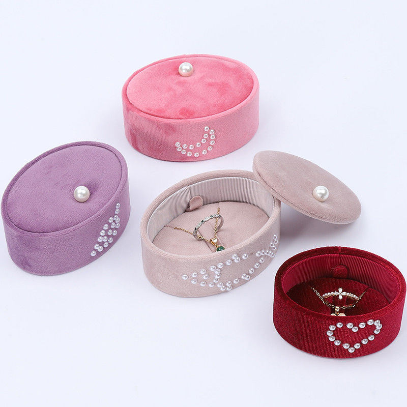 Mini Oval custom velvet ring box , Ring Storage Box With Pearl Ornament