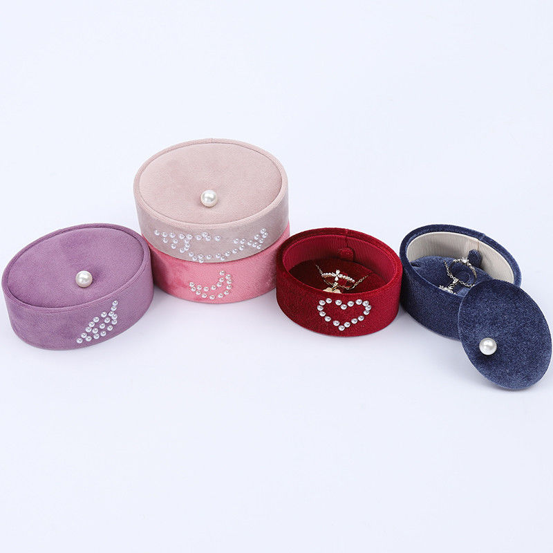 Mini Oval custom velvet ring box , Ring Storage Box With Pearl Ornament