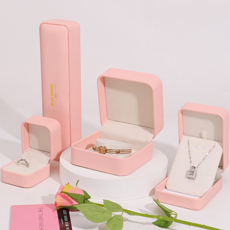 customizable logo jewellery box hign end handmade pink leather jewelry box packaging