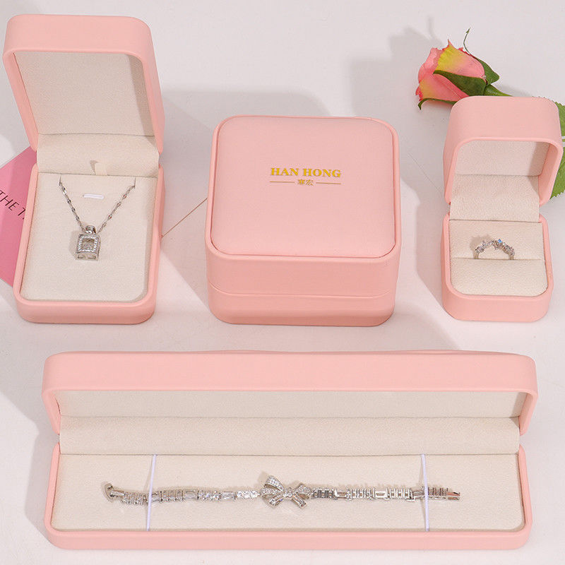 customizable logo jewellery box hign end handmade pink leather jewelry box packaging