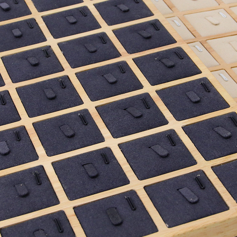 Abundant Capacity 7x7 Wooden Jewelry Display Tray Exhibition Props For Rings