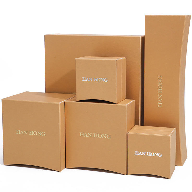 Golden Arc Shaped Faux Leather Jewelry Box Luxury Jewelry Storage Packaging Case