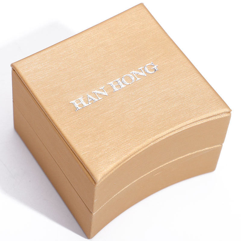 Golden Arc Shaped Faux Leather Jewelry Box Luxury Jewelry Storage Packaging Case