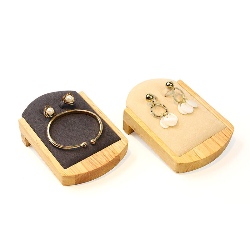 OEM Discreet Wooden Earrings Display Holder Jewelry Pendant Exhibition Props