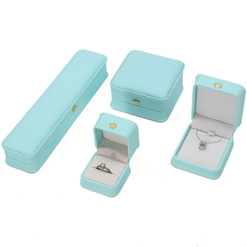 Round Corner Arc Shaped PU Leather Luxury Jewelry Box Set with Crown Ornament