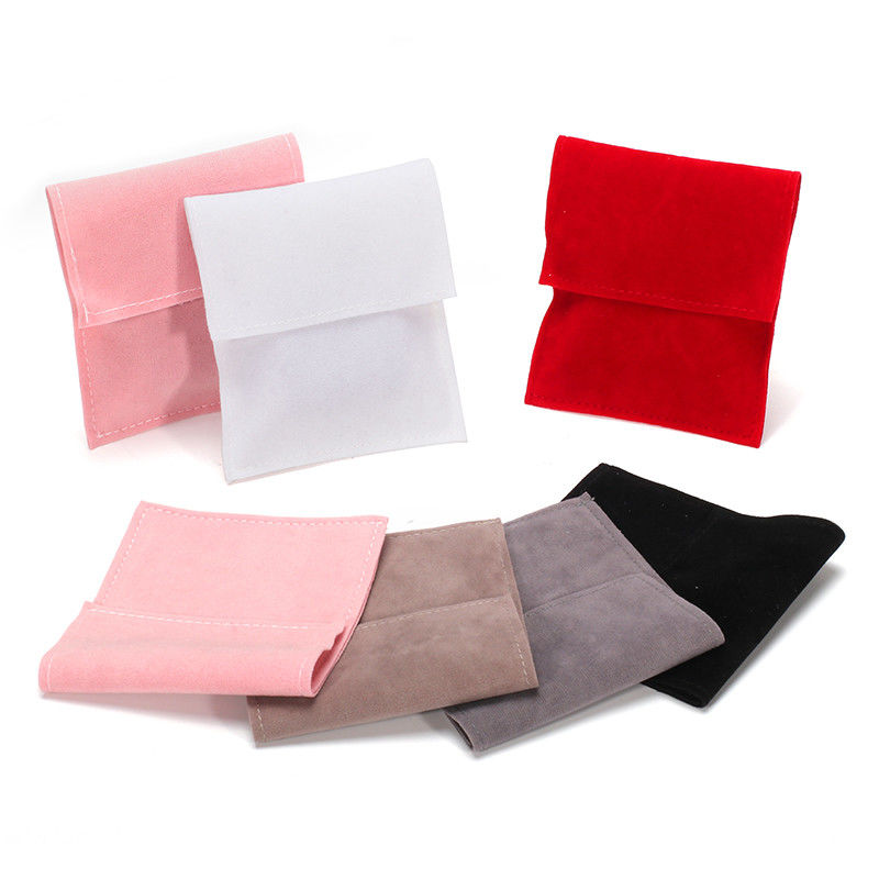 OEM Discreet Supple Lightweight Velvet Jewelry Pouches for Ear Rings Studs Girl