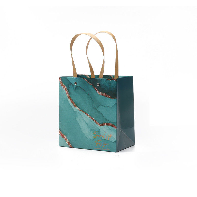 Upscale Luxurious Firm Cardboard Paper Tote Bag Luxury Packaging With Handles