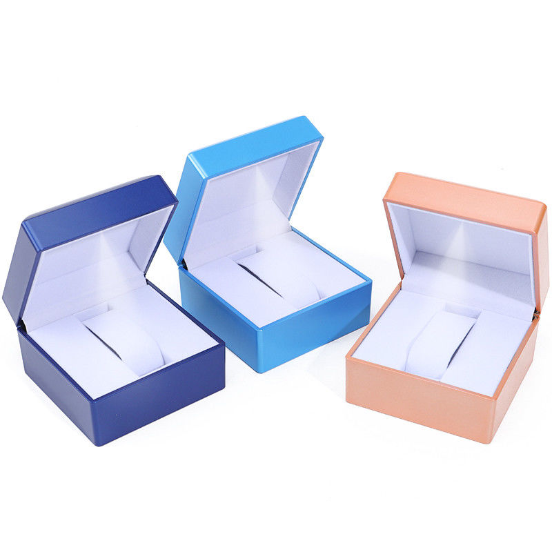 Handmade Gorgeous Mini Watch Luxury Packaging Box Protection Convex Holder for Men