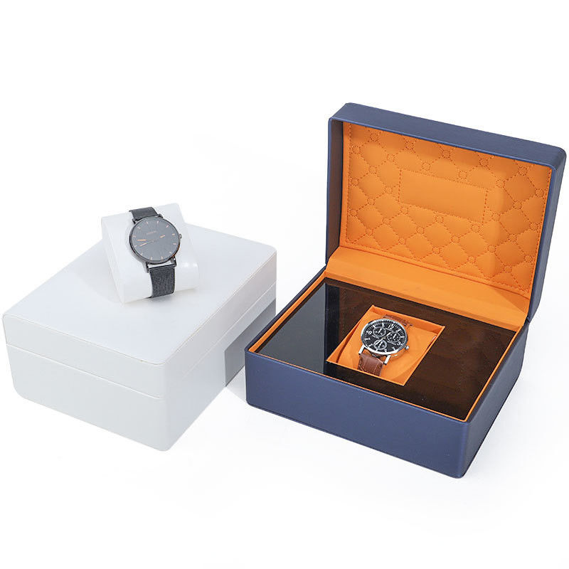 Soft Touch Lining PU Leather Watch Box Luxury Packaging with Sleek Wooden Internal
