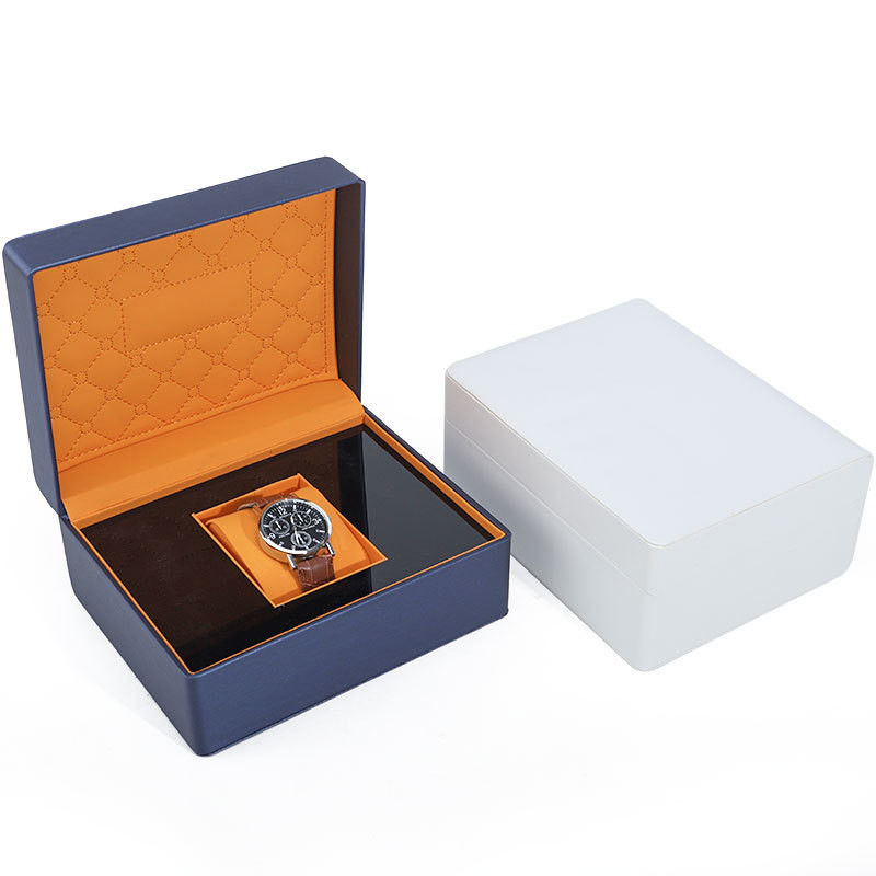 Soft Touch Lining PU Leather Watch Box Luxury Packaging with Sleek Wooden Internal