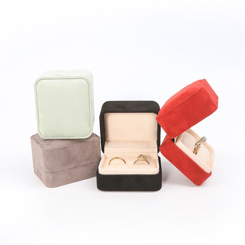 Square Velvet Jewelry wedding ring Box customizable Jewellery Box packaging