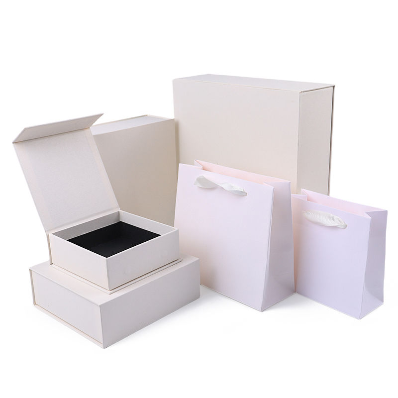 Paper jewelry Gift Box Packaging Eco Friendly Cardboard white Magnetic Jewelry Box
