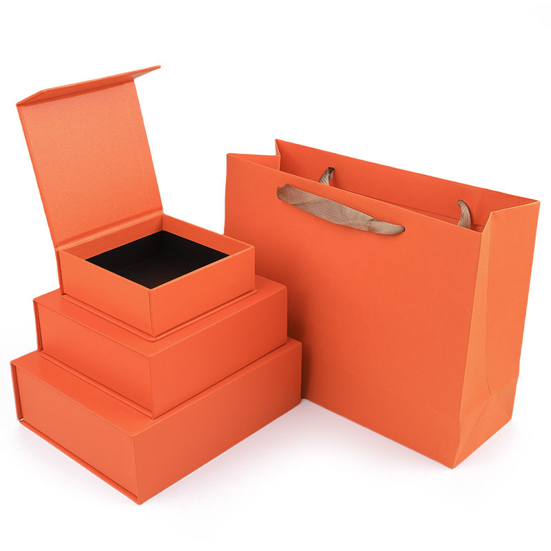 Paper jewelry Gift Box Packaging Eco Friendly Cardboard orange Magnetic Jewelry Box