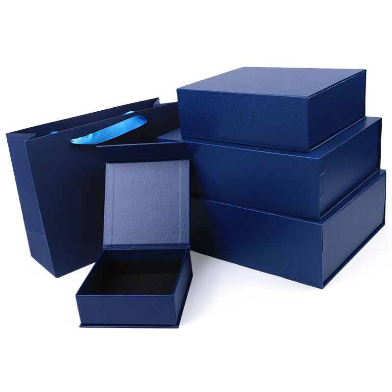 Paper jewelry Gift Box Packaging Eco Friendly Cardboard blue Magnetic Jewelry Box