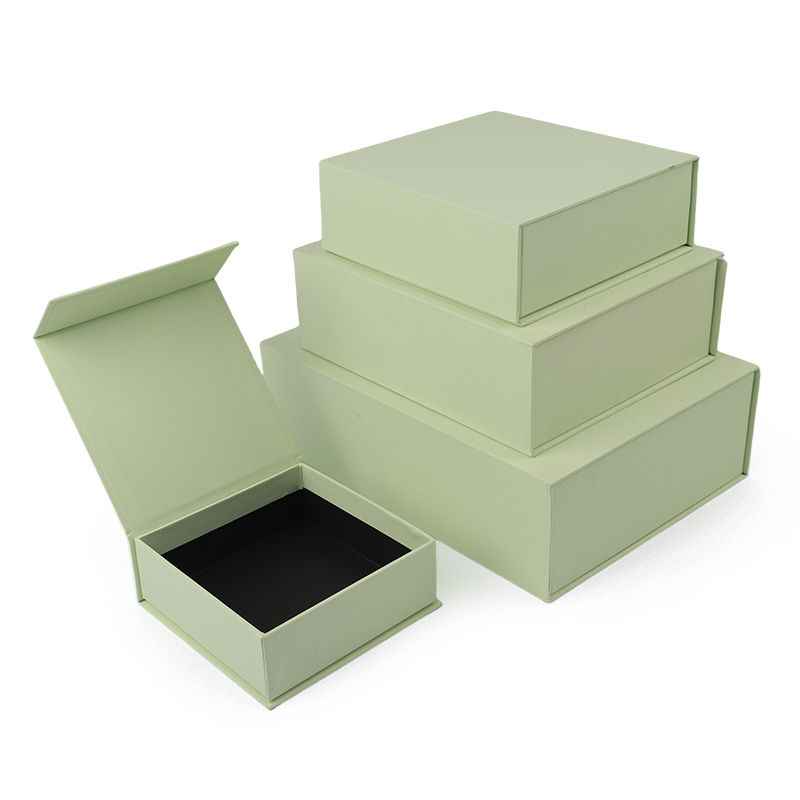 Paper jewelry Gift Box Packaging Eco Friendly Cardboard green Magnetic Jewelry Box